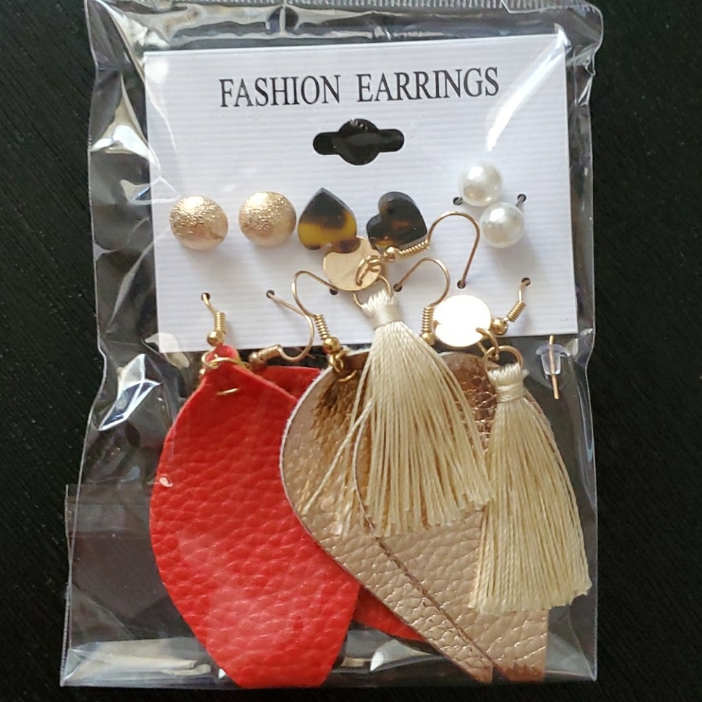 Fashion earrings